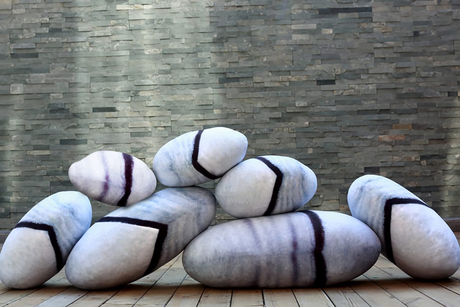 3D Curve Living Stones 7-osainen setti lattiatyynyjen sekoitustyynyjä #04